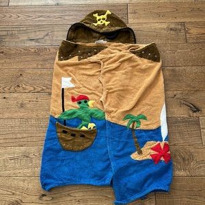 Kidorable pirate towel